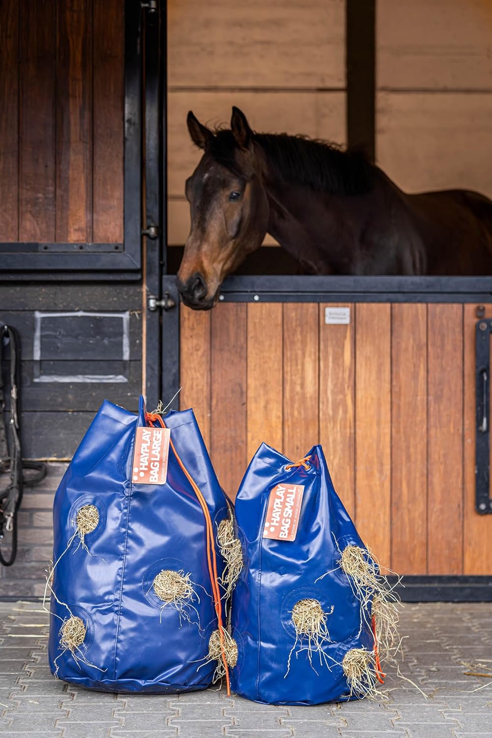 weather proof hay feeding